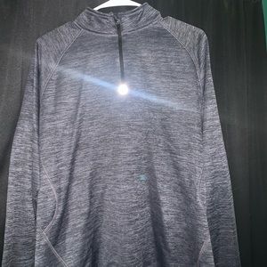 Lightweight fleece quarter-zip